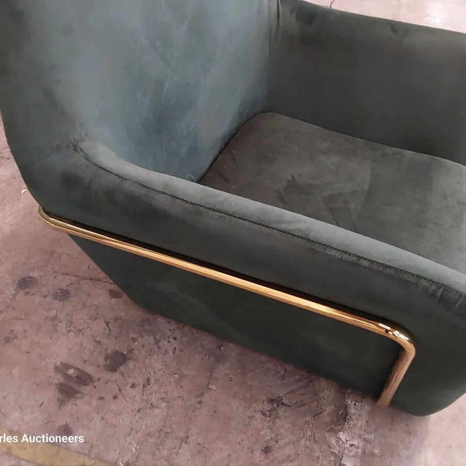 DESIGNER UPHOLSTERED OCCASIONAL CHAIR GREEN PLUSH VELVET