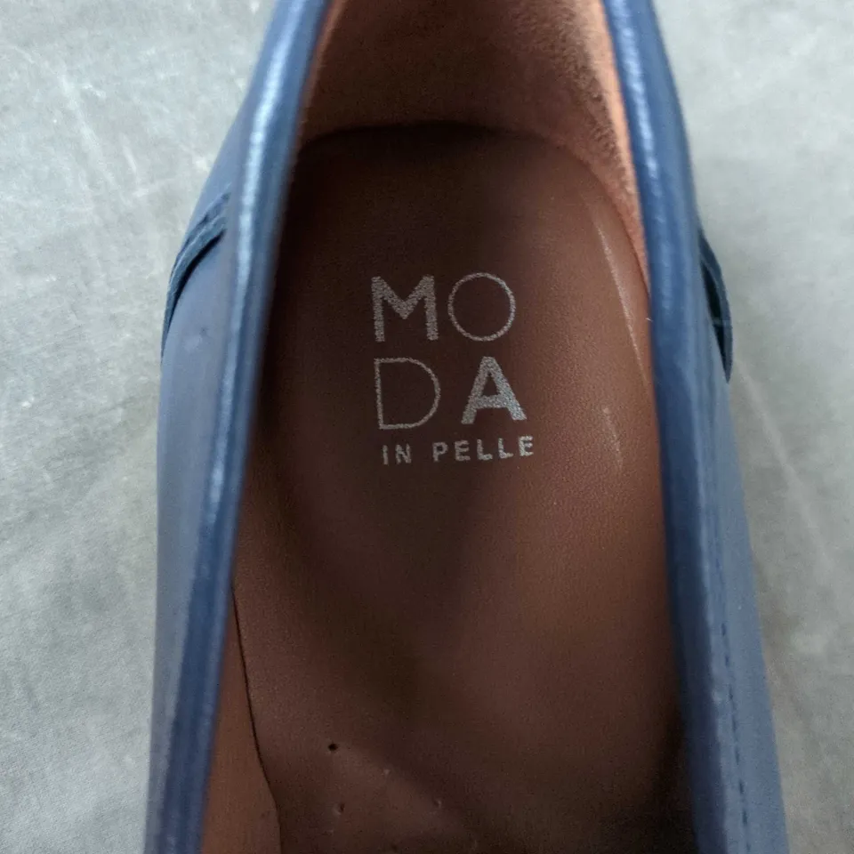 MODA IN PELLE NAVY TASSEL LOAFERS - SIZE 42