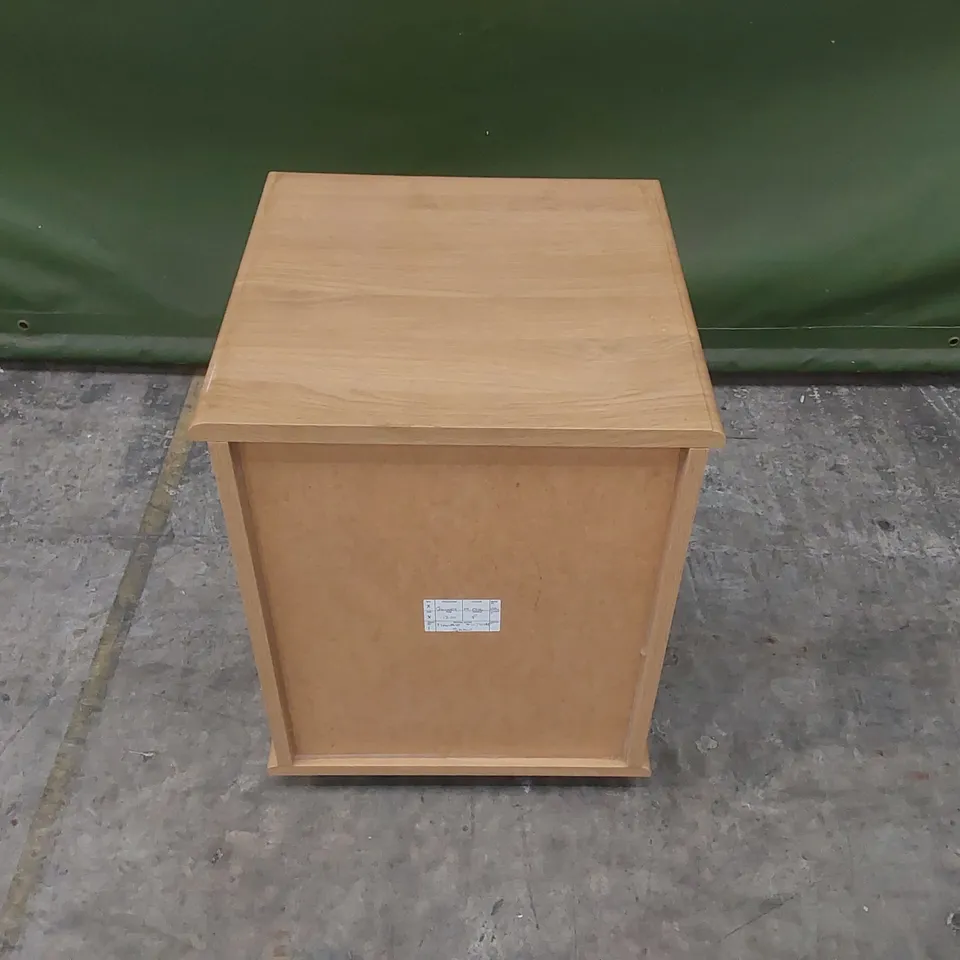 DESIGNER 2 DRAWER WOODEN BEDSIDE TABLE ON WHEELS