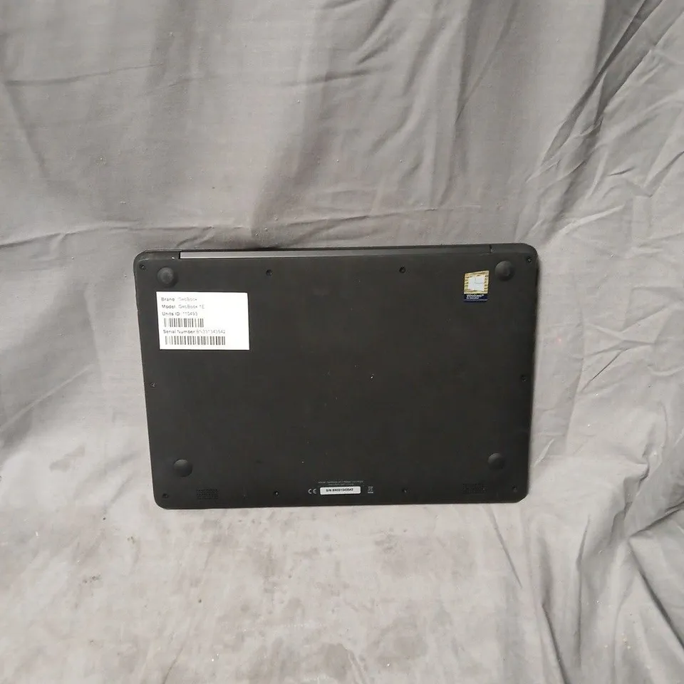 GEOBOOK 1E LAPTOP