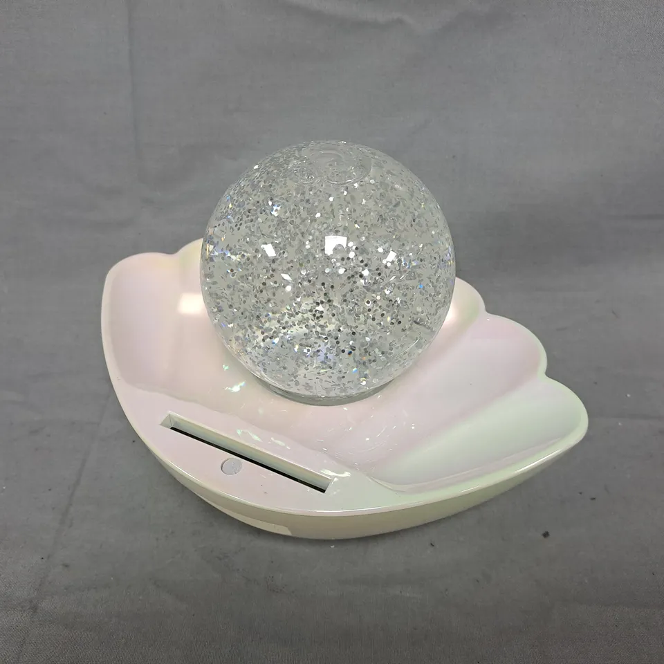 BOXED SENSE AROMA WHITE PEARL CLAM COLOUR CHANGING LED LAMP