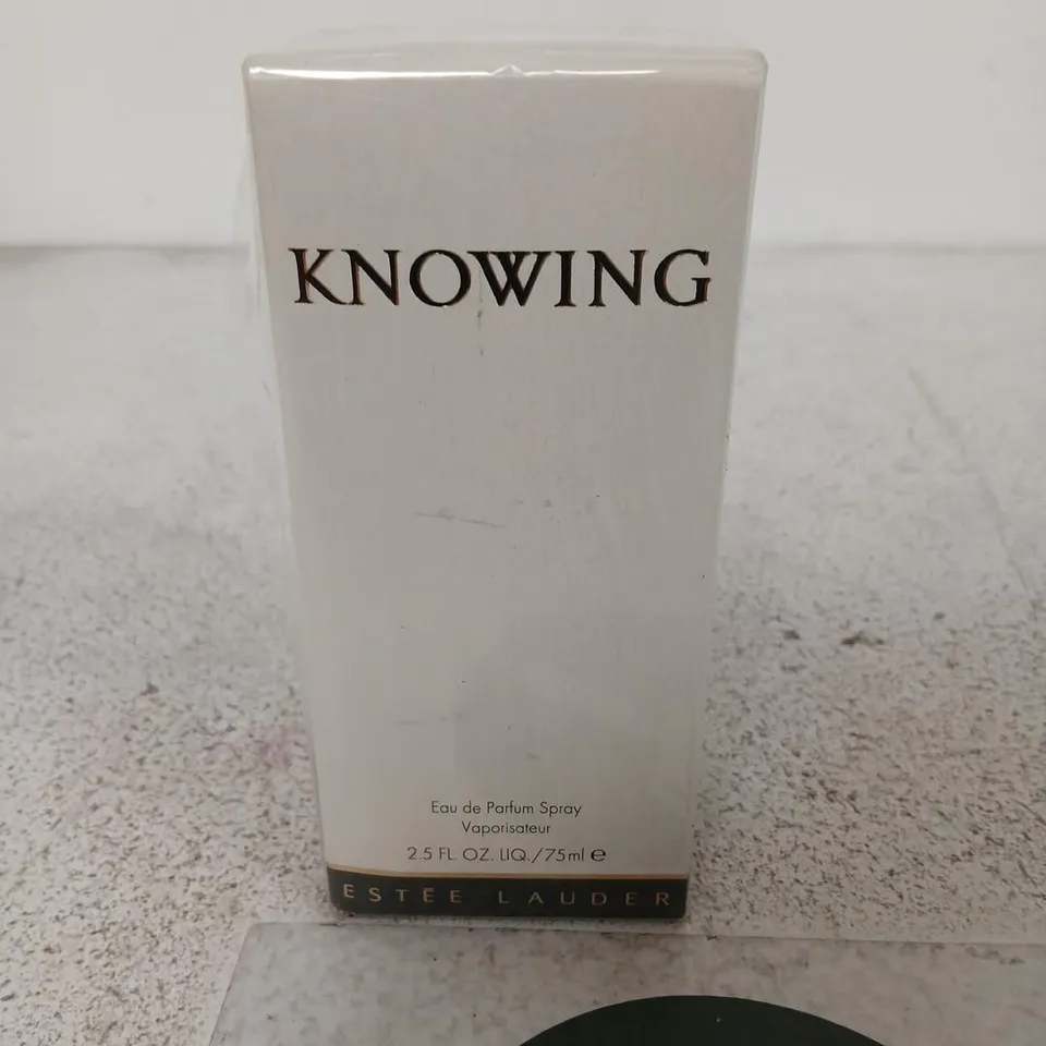 BOXED AND SEALED ESTEE LAUDER KNOWING EAU DE PARFUM 75ML