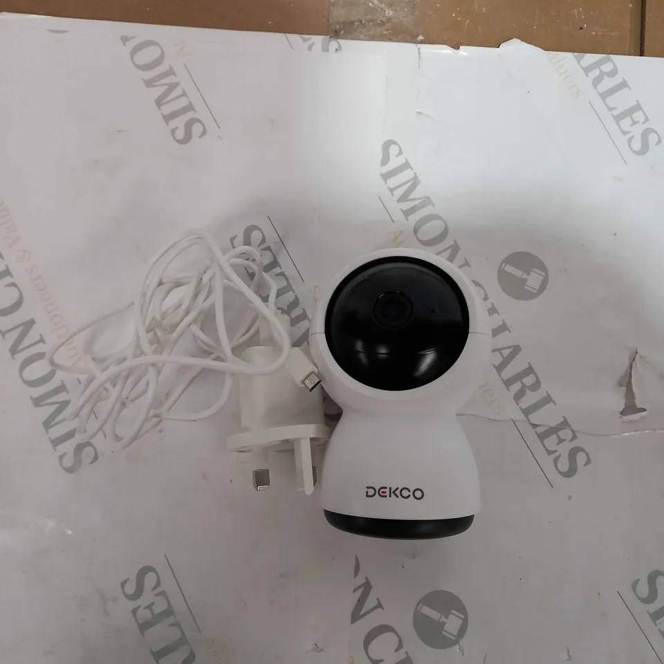 BOXED DEKCO DC2L SMART WIFI INDOOR CAMERA 