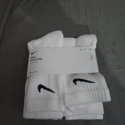 NIKE EVERYDAY DRI-FIT CREW SOCKS - X6 - UK SIZE 5-8