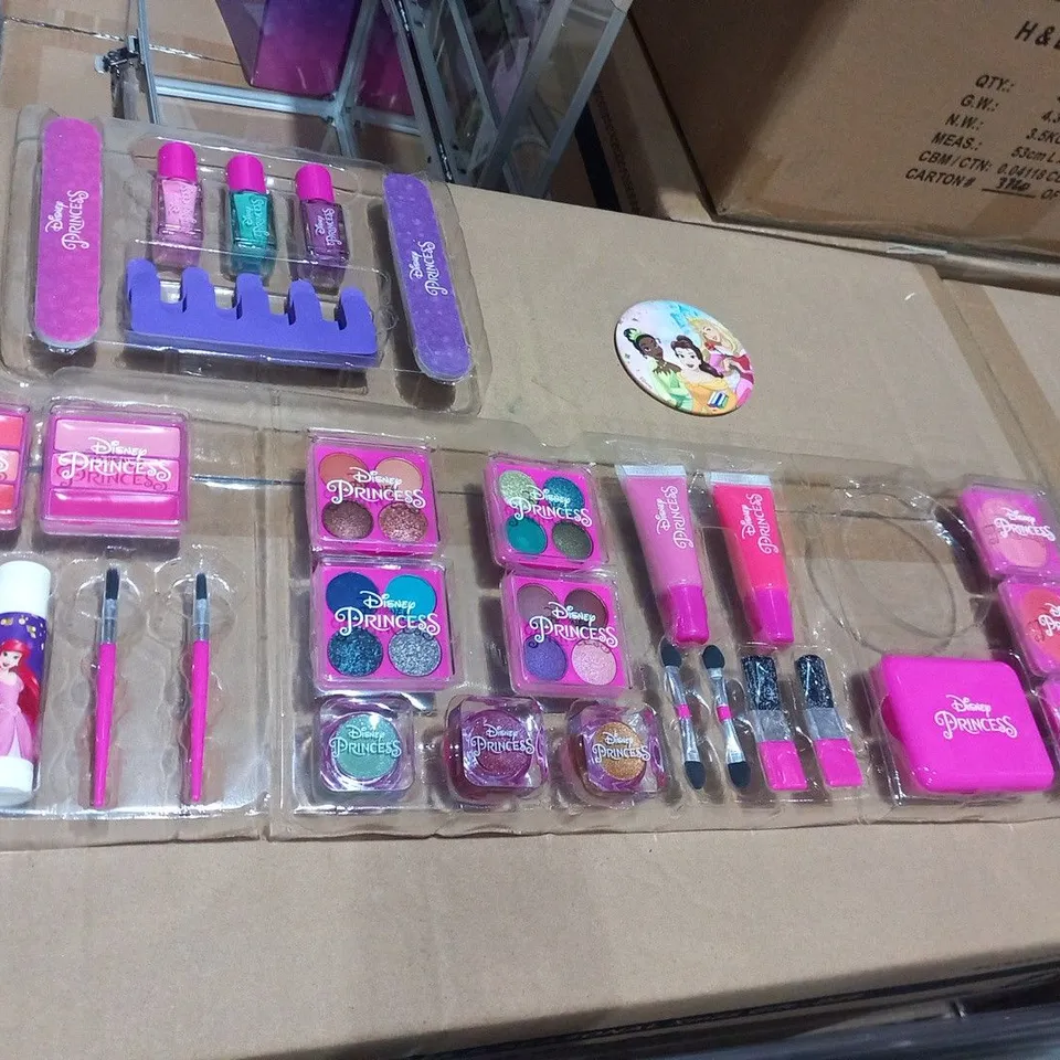 FOUR BRAND NEW BOXED DISNEY PRINCESS PAMPER KITS