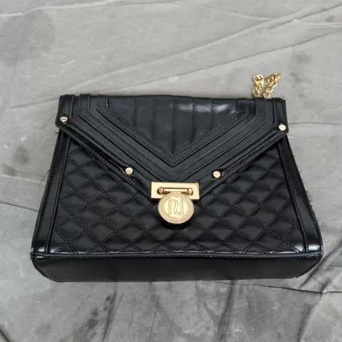 BLACK QUILTED CHAIN-STRAP CLUTCH BAG WITH GOLD-TONE HARDWARE