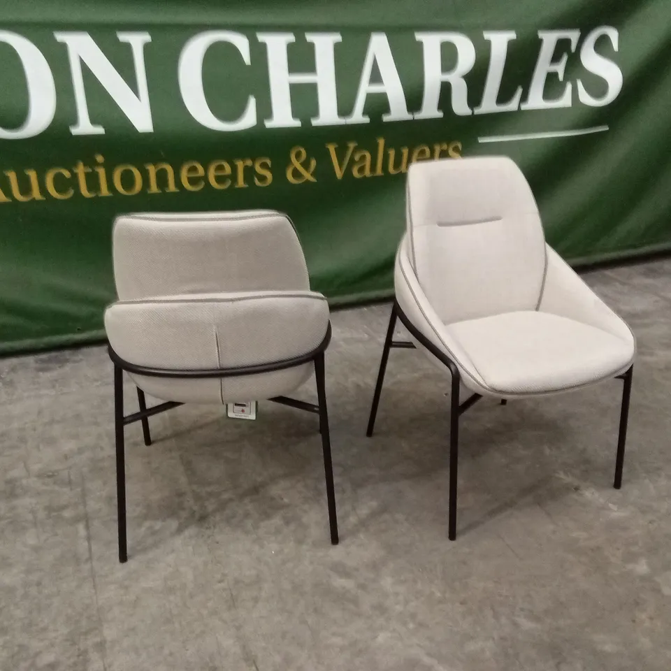 SET OF 2 QUALITY DESIGNER FABRIC DINING CHAIRS WITH METAL FRAME