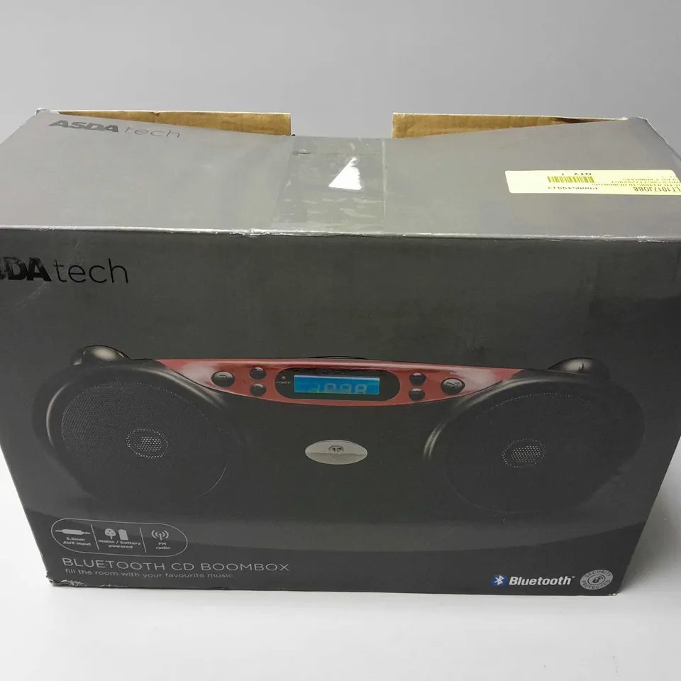 BOXED BLUETOOTH CD BOOMBOX