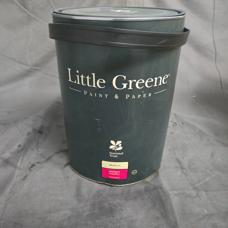 NATIONAL TRUST LITTLE GREEN MAINT MEDIUM INTELLIGENT MASONRY 5L - COLLECTION ONLY