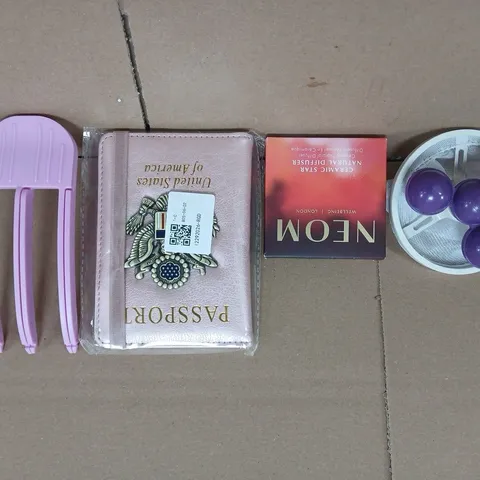 APPROXIMATELY 8 ASSORTED HOUSEHOLD ITEMS TO INCLUDE NEOM DIFFUSER, USA PASSPORT, ETC