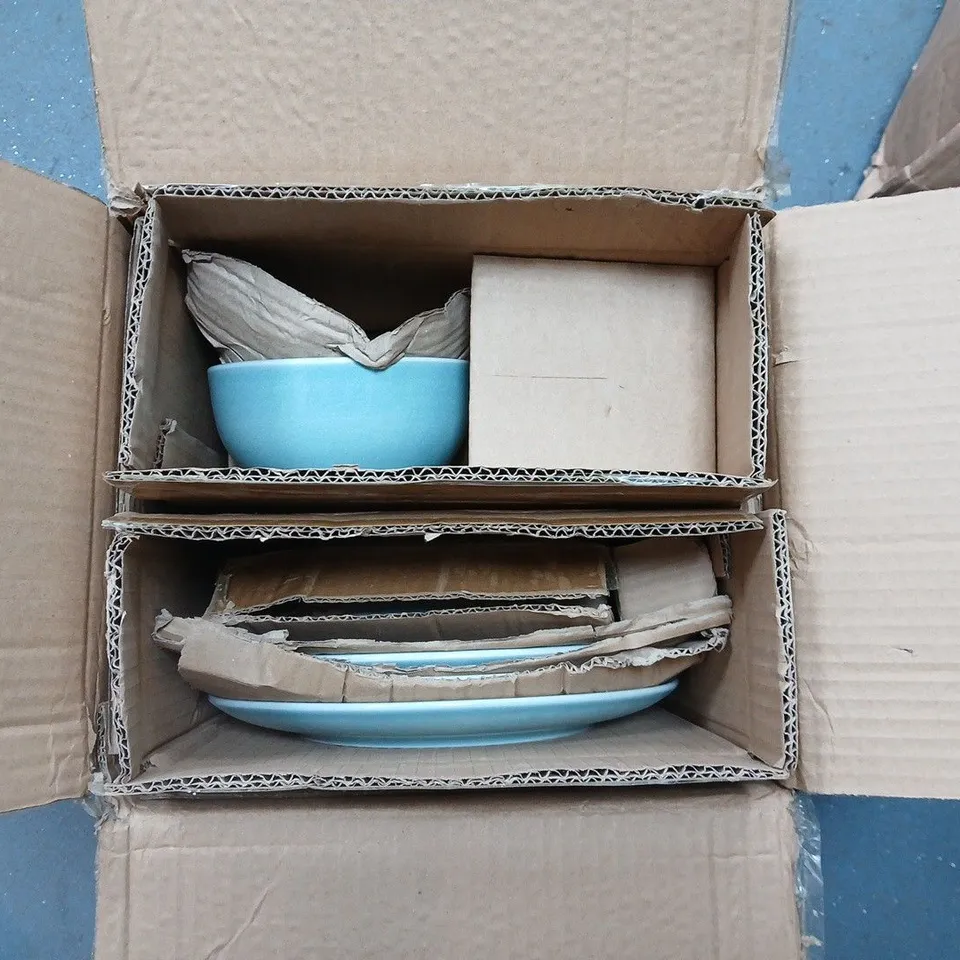 BLUE RENNES REACTIVE GLAZE 12-PIECE DINNER SET