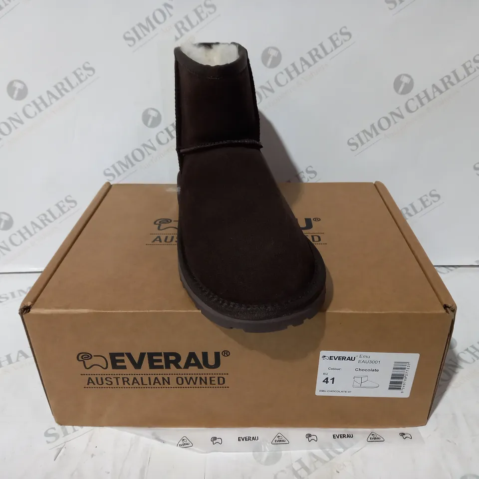 BOXED PAIR OF EVERAU FAUX FUR LINED SHOES IN CHOCOLATE COLOUR EU SIZE 41