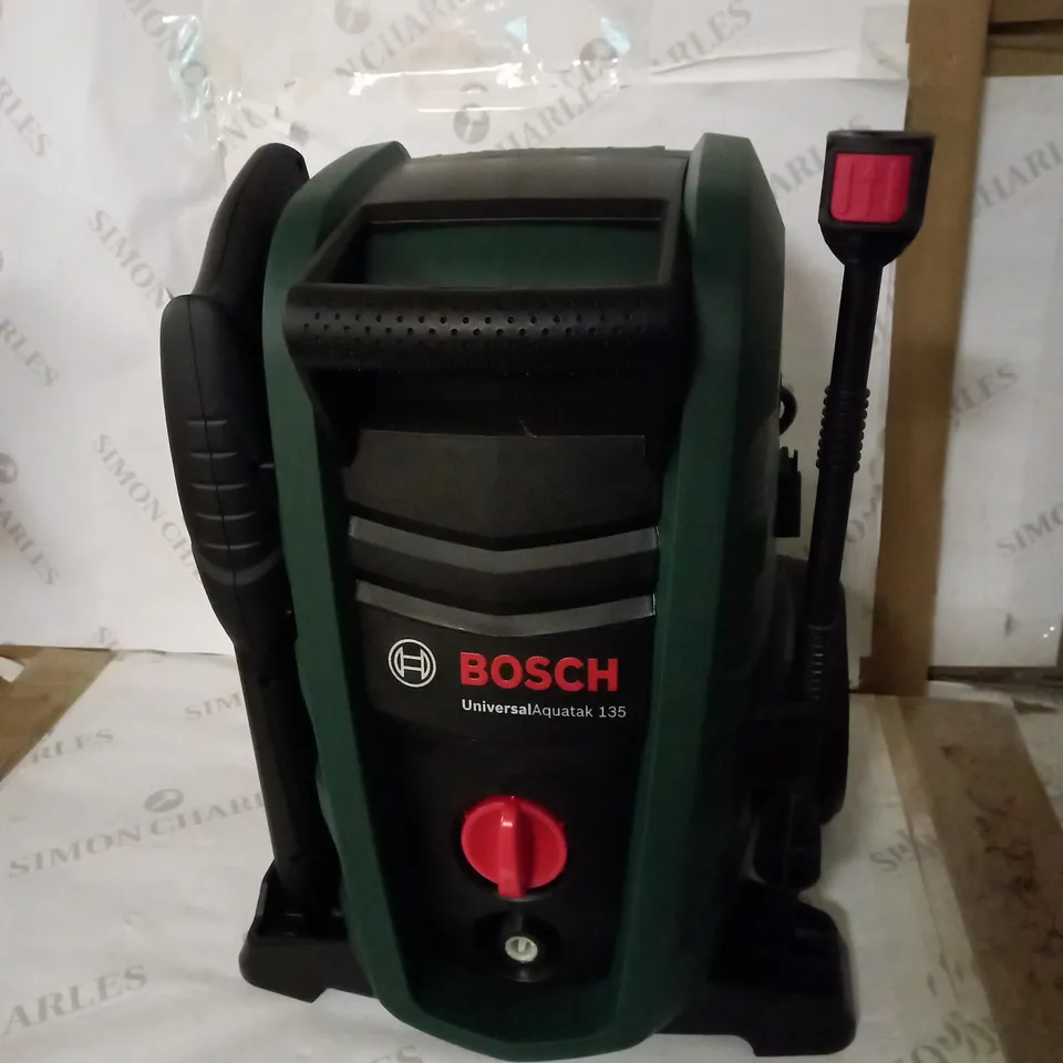 BOSCH UNIVERSAL AQUATAK 135 PRESSURE WASHER