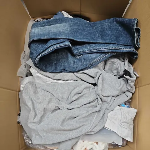 LARGE BOX OF APPROXIMATELY 20 ASSORTED CLOTHING ITEMS IN VARIOUS SIZES, STYLES AND COLOUR