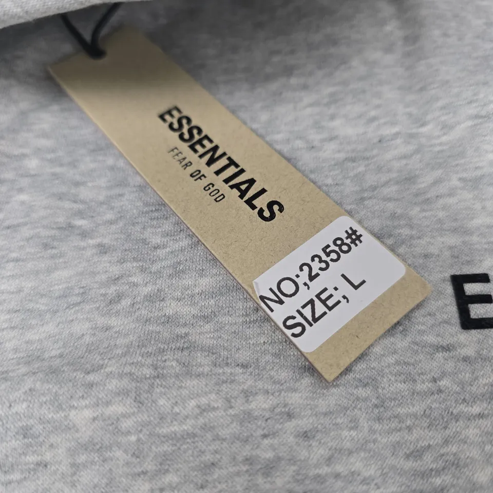FEAR OF GOD ESSENTIALS HOODIE – GREY, SIZE L