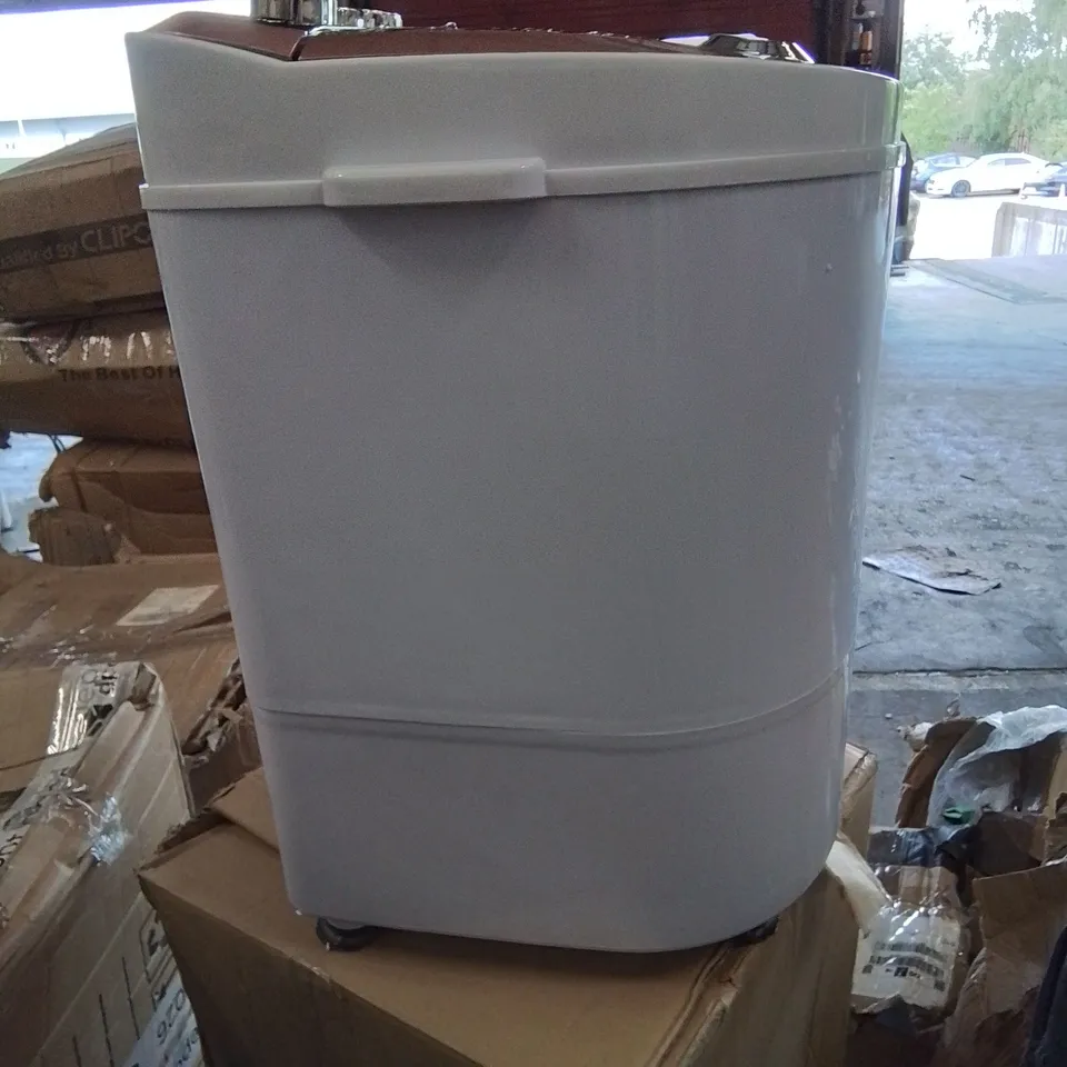 BOXED ATRAVESAR TABLE TOP MINI WASHING MACHINE 