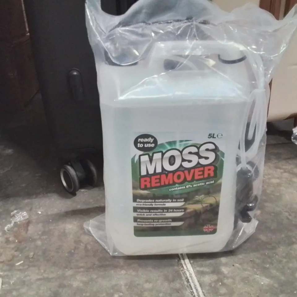 MOSS REMOVER