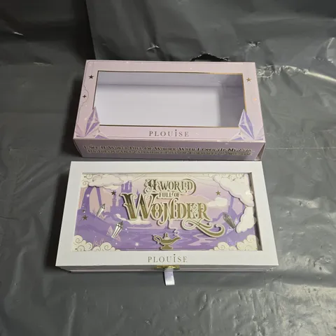 BOXED PLOUISE A WORLD FULL OF WONDER PRESSED PIGMENT PALETTE