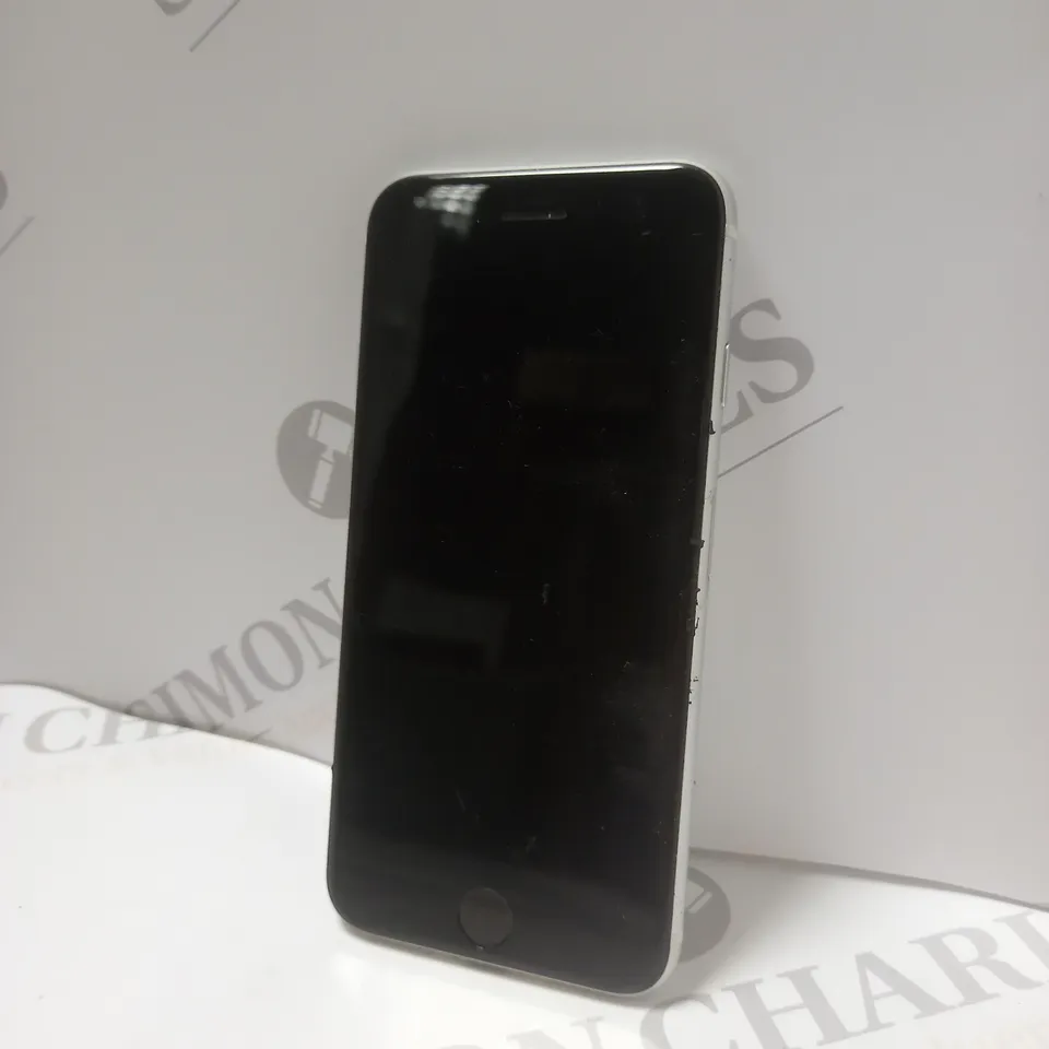 APPLE IPHONE SE IN WHITE