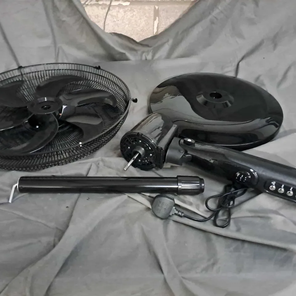 HOMEBASE 18" PEDESTAL FAN 
