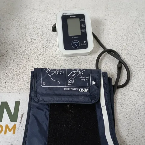 A&D MEDICAL UA-656 BLE DIGITAL BLOOD PRESSURE MONITOR WITH CUFF