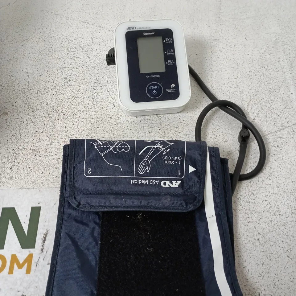 A&D MEDICAL UA-656 BLE DIGITAL BLOOD PRESSURE MONITOR WITH CUFF