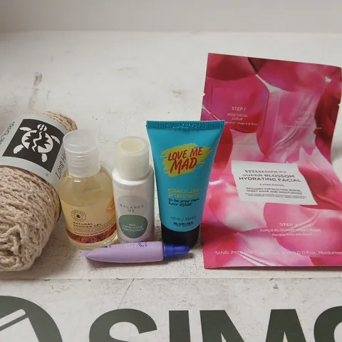 BIRCHBOX COSMETIC GIFT SET