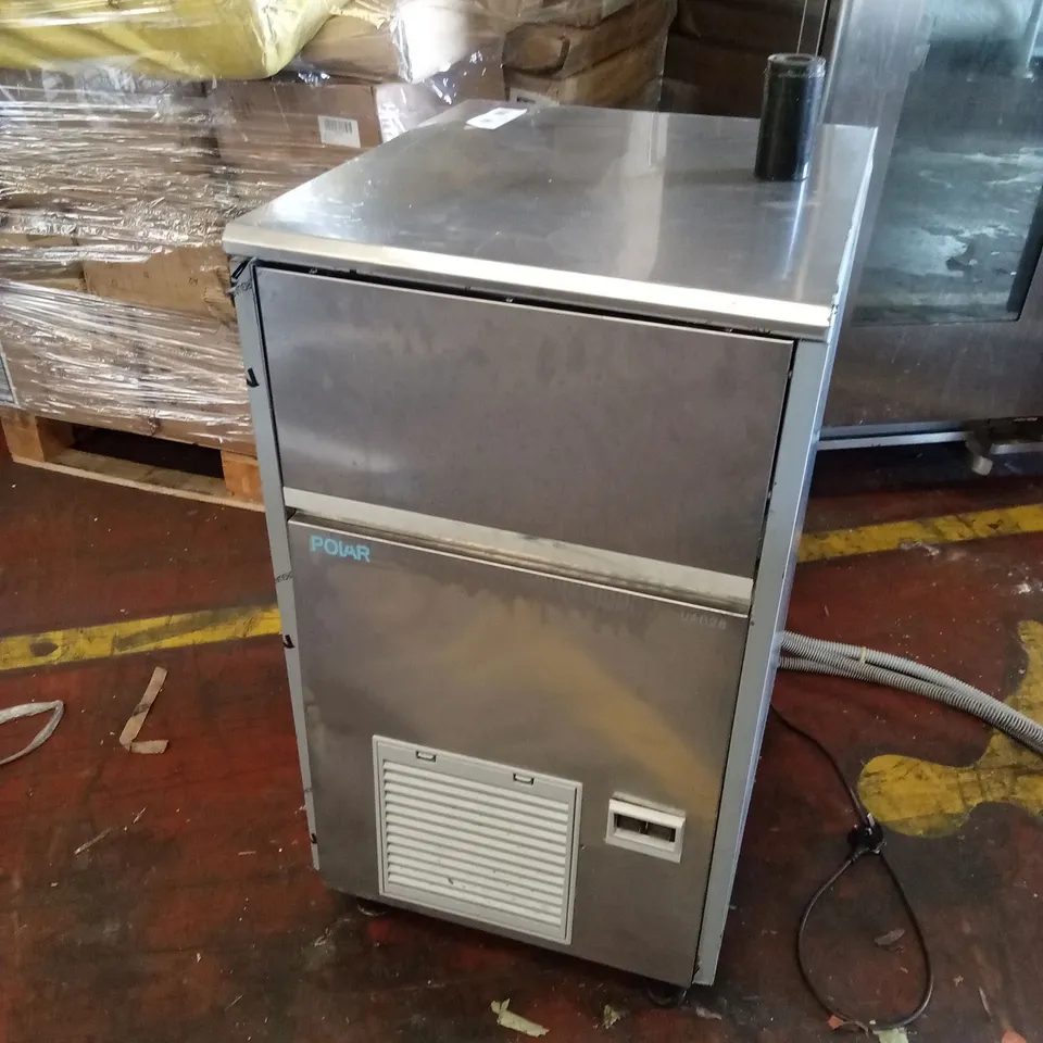 POLAR U-SERIES GOURMET CUBE ICE MAKER 47KG OUTPUT, MODEL; UA028