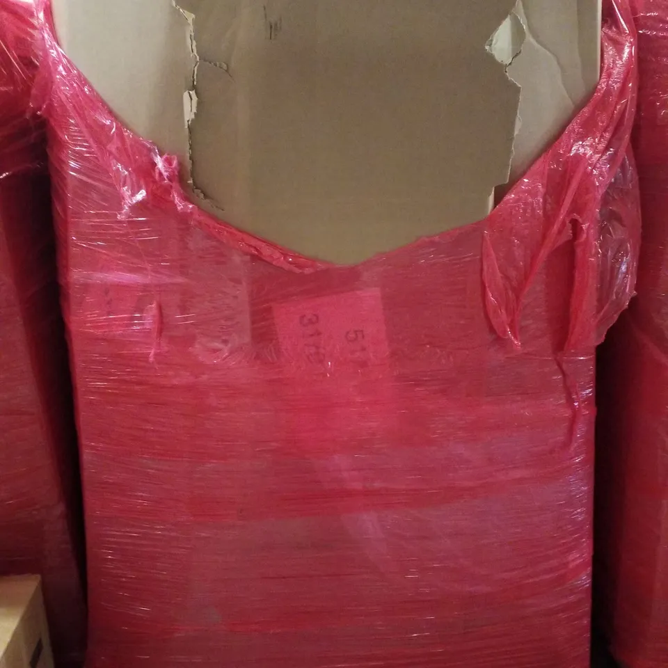 PALLET CONTAINING ASSORTED PRODUCTS INCLUDING CLOTHES DRYING RACK, ADJUSTABLE WINDOW SCREENS, BEACHTENTS, ELECTRIC SHOCK BUG ZAPPER & RETRACTABLE SAFTEY GATE