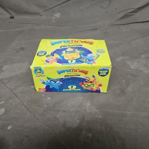 SUPER THINGS EVOLUTION TOY BOX – YELLOW PACKAGING