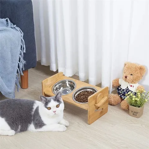 BOXED BINGOP RAISED PET BOWLS CAT AND SMALL DOG BOWL STATION BAMBOO (1 BOX)