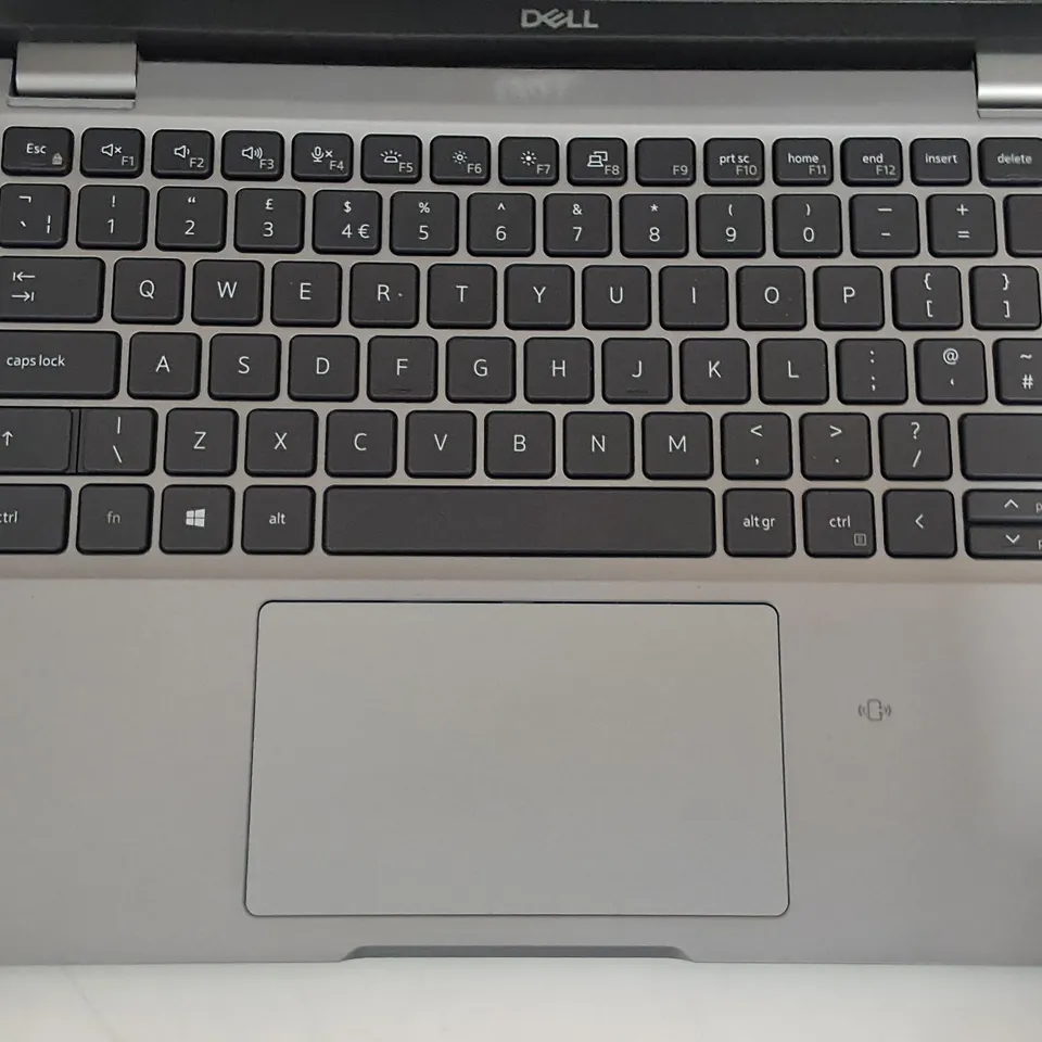 UNBOXED DELL LATITUDE 3520 INTEL I5 LAPTOP IN SILVER 