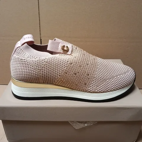 BOXED PAIR OF CARVELA PALE PINK FABRIC SNEAKERS - SIZE 39