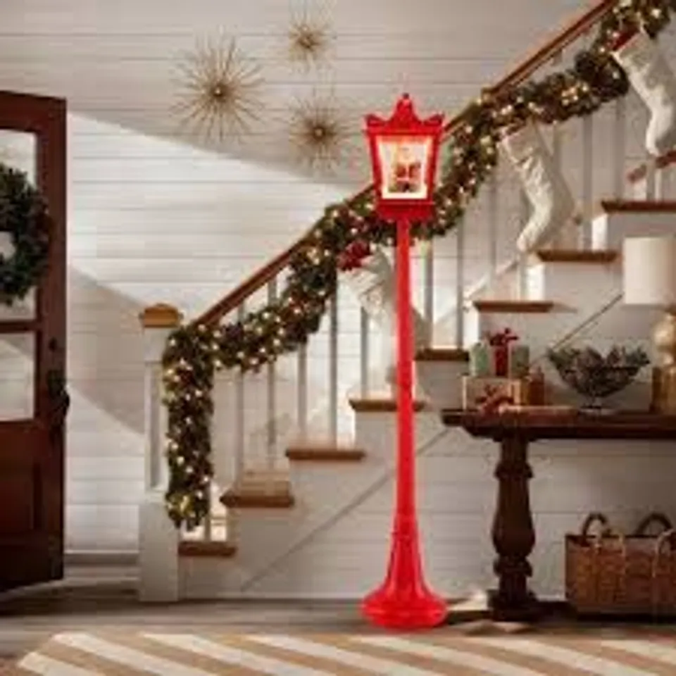 BOXED CHRISTMAS STREETLAMP PLUG-IN MUSICAL LAMP POST WITH LED LIGHTS