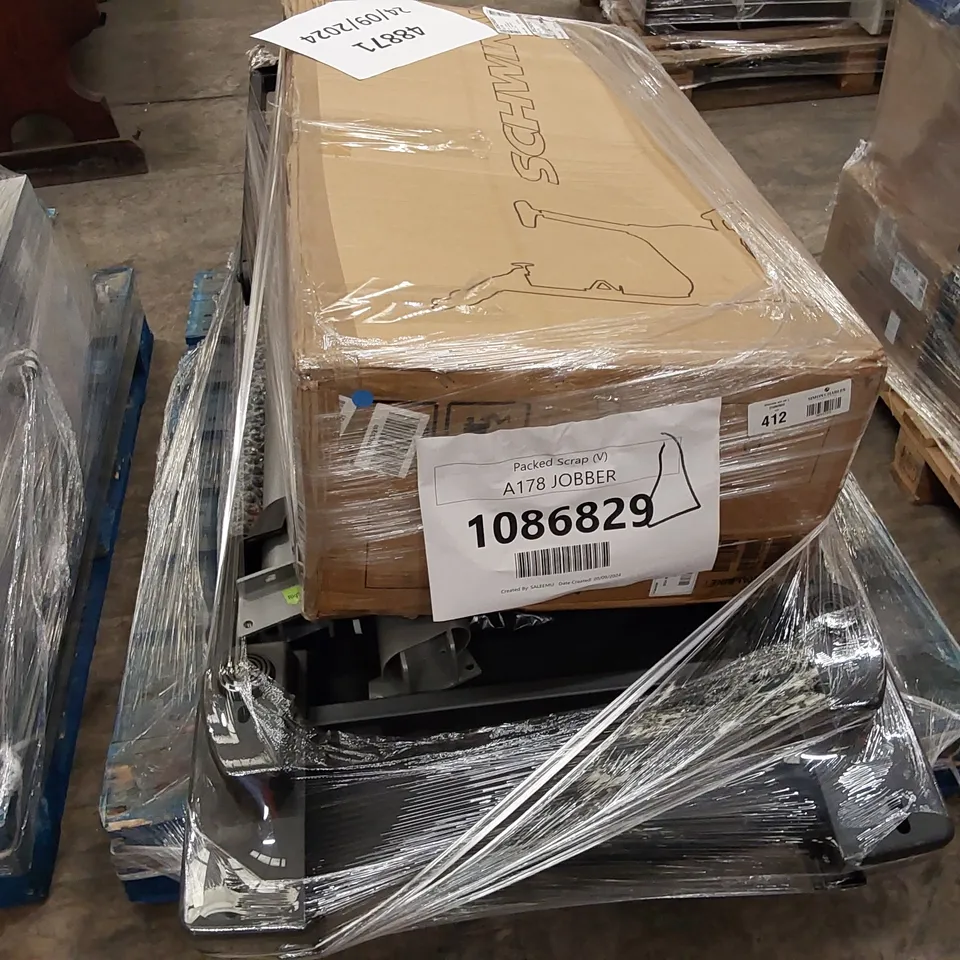 PALLET OF NORDICTRACK T SERIES TREADMILL AND SCHWINN FITNESS 510U EXERCISE BIKE BLACK  RED
