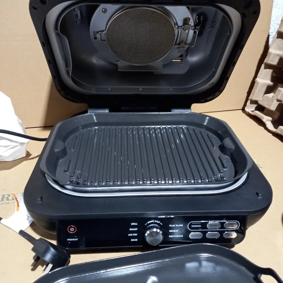 NINJA HEALTH GRILL & AIR FRYER (AG651UK)