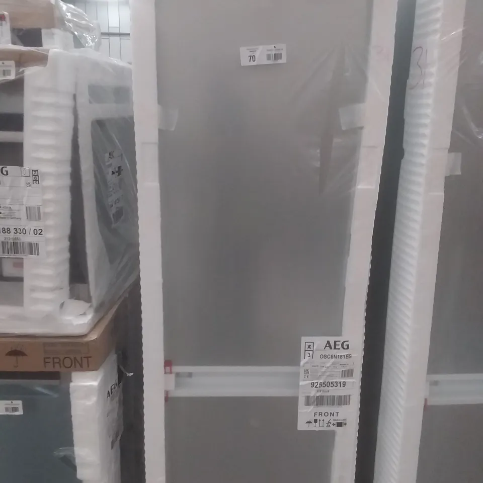AEG OSC6N181ES FRIDGE FREEZER RRP £834.00
