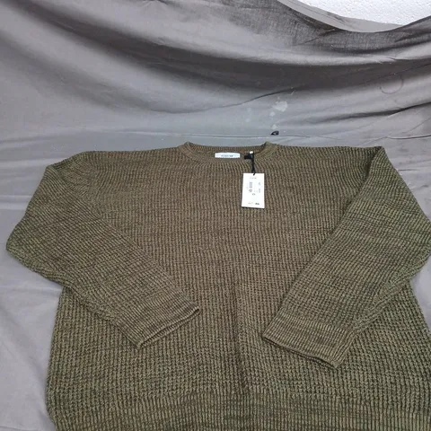 FIRETRAP KNITTED SWEATER SIZE 2XL