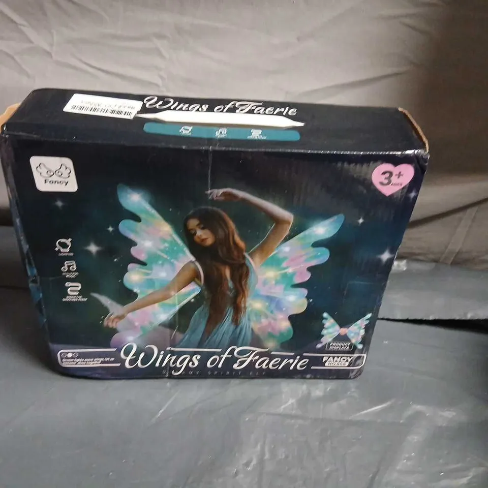WINGS OF FAERIE FAIRY WINGS COSTUME – BOXED TOY (AGES 3+) (VERIFY MODEL)