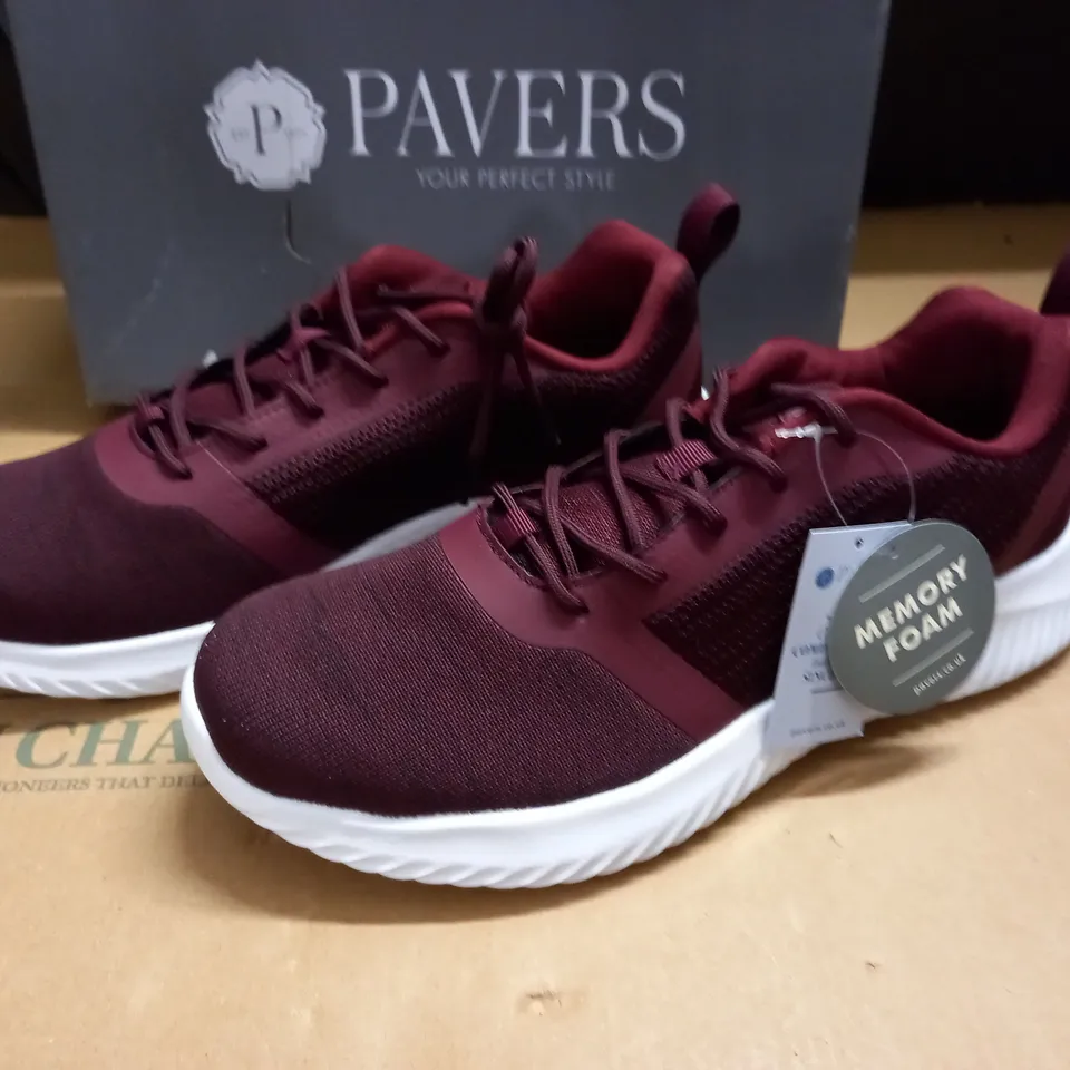 BOXED PAIR OF PAVERS BURGHUNDY TRAINERS - 11(45)