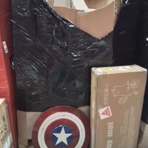PALLET OF ASSORTED HOUSEHOLD GOODS AND PRODUCTS TO INCLUDE;PLAY MAT,CAPTAIN AMERICA SHIELD,ROLLER BLINDS