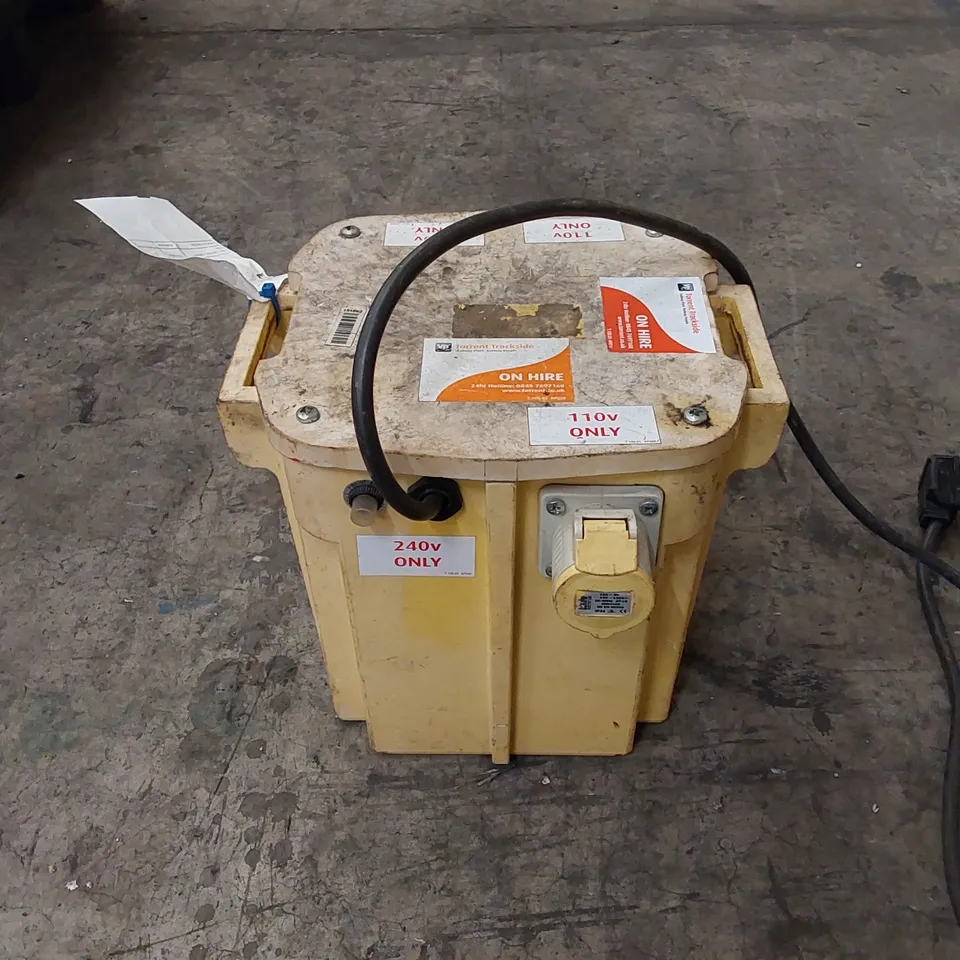 CARROLL & MEYNELL ISOLATING 5KVA TRANSFORMER 