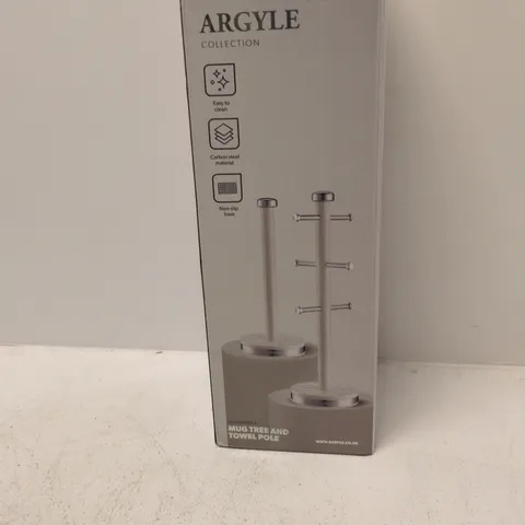 ARGYLE COLLECTION MUG TREE & TOWEL POLE