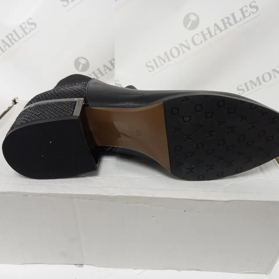 PAIR OF MODA IN PELLE LILITH ANKLE BOOTS BLACK LEATHER SIZE 6