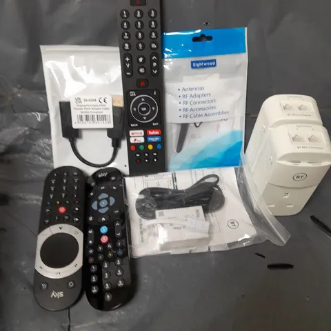 APPROXIMATELY 12 ASSORTED HOUSEHOLD ITEMS TO INCLUDE BT MINI CONNECTOR, TV REMOTE, HDMI CONNECTOR, ETC