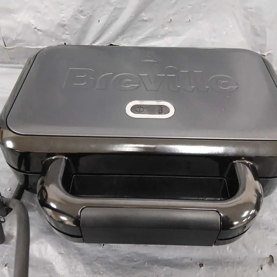 BREVILLE ULTIMATE DEEP FILL TOASTIE MAKER