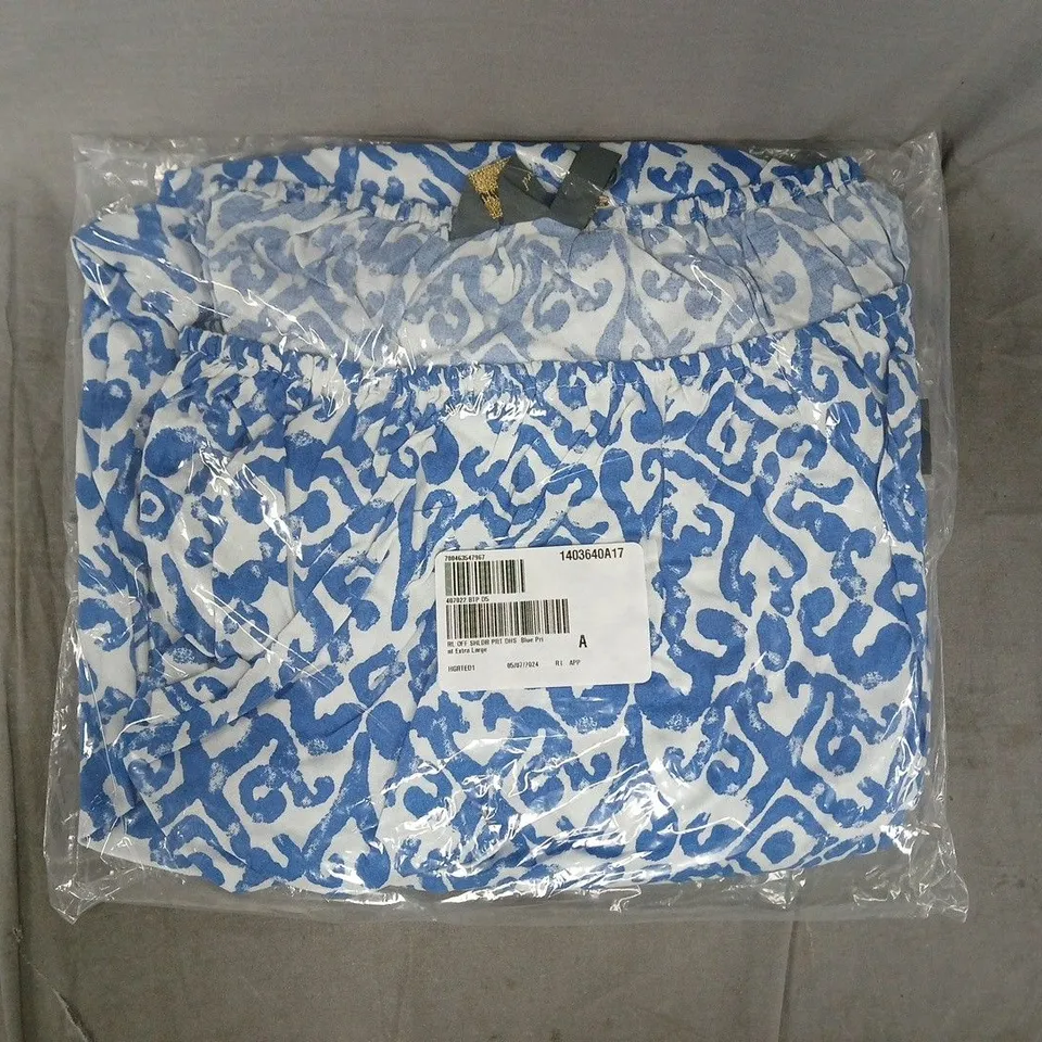 RUTH LANGSFORD OFF THE SHOULDER PRINTED DRESS IN BLUE PRINT SIZE EXTRA LARGE