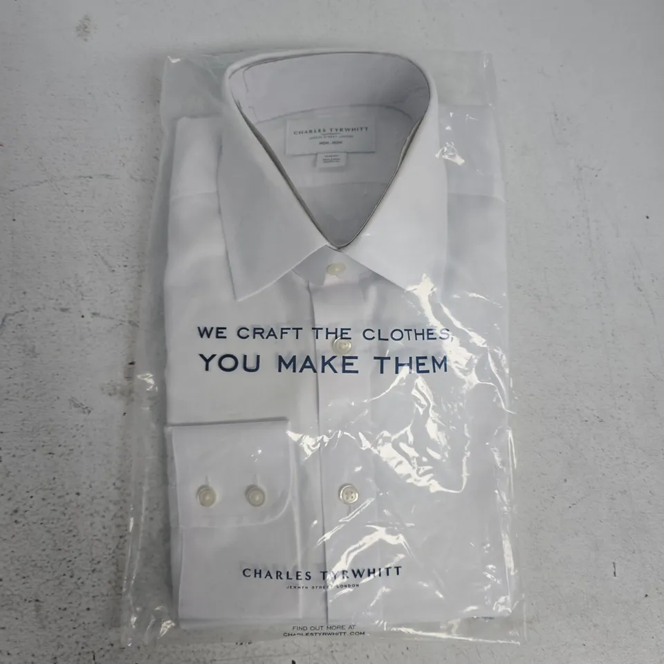 CHARLES TYRWHITT NON-IRON SLIM FIT SHIRT – MEN, UK NECK 15.5 (39 IN) – BRAND PACKAGING