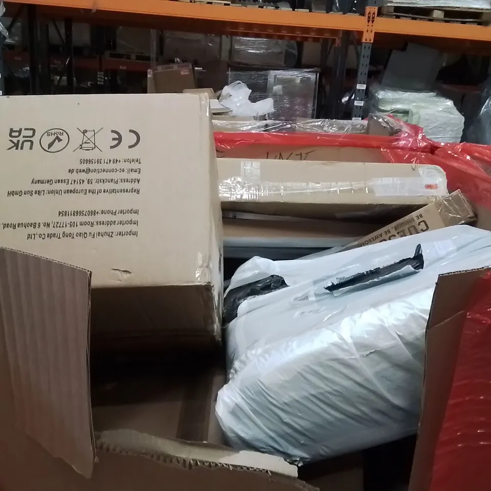 PALLET OF ASSORTED HOUSEHOLD GOODS AND PRODUCTS TO INCLUDE;AREA RUG,GYM EQUIPMENT