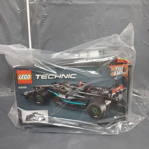 BOXED LEGO TECHNIC MERCEDES AMG F1 W14 - 42165